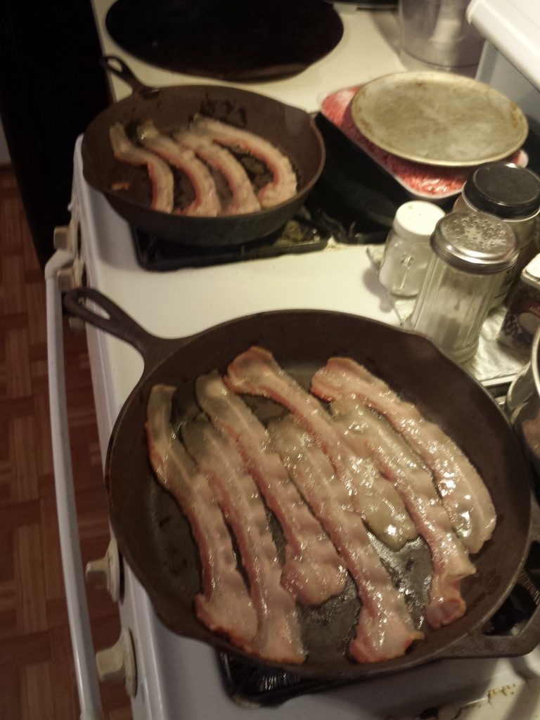 Food Prepping bacon....